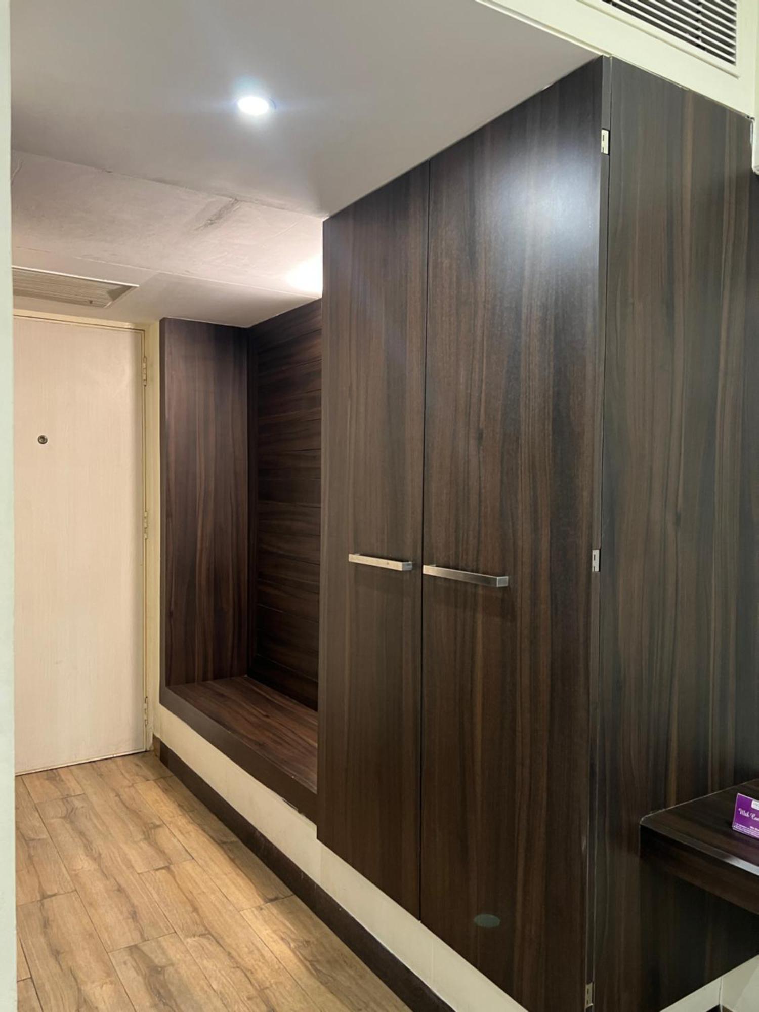 Hotel Vits Shalimar, Ankleshwar Exteriér fotografie