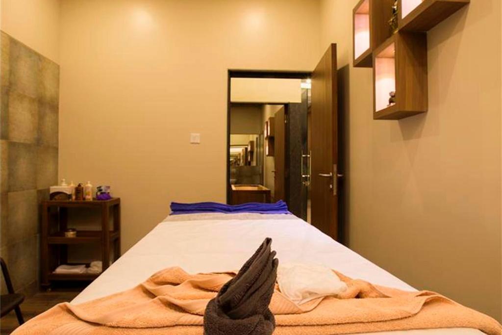 Hotel Vits Shalimar, Ankleshwar Exteriér fotografie