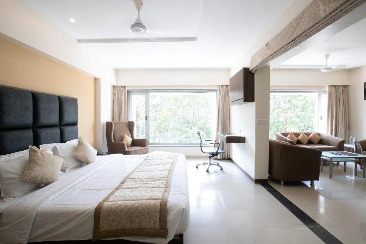 Hotel Vits Shalimar, Ankleshwar Exteriér fotografie