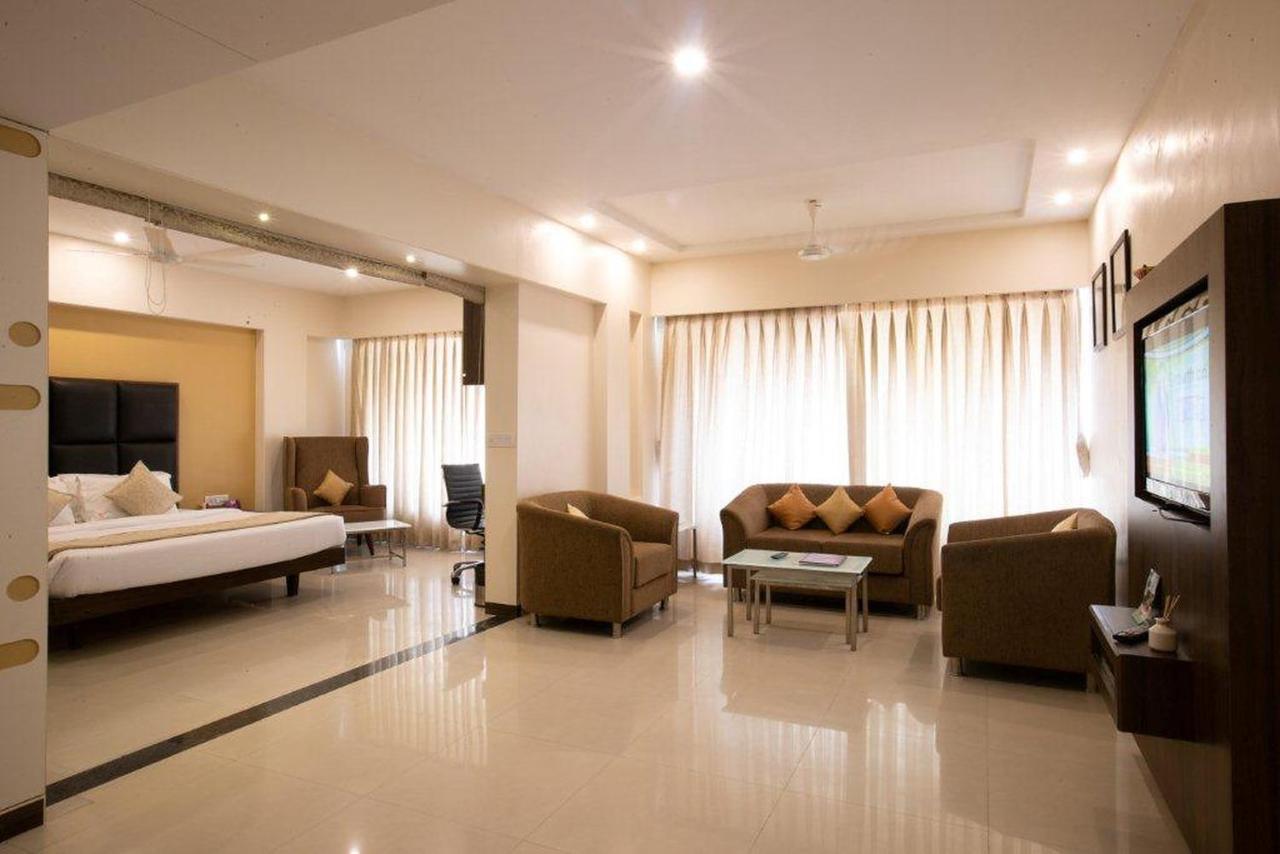Hotel Vits Shalimar, Ankleshwar Exteriér fotografie